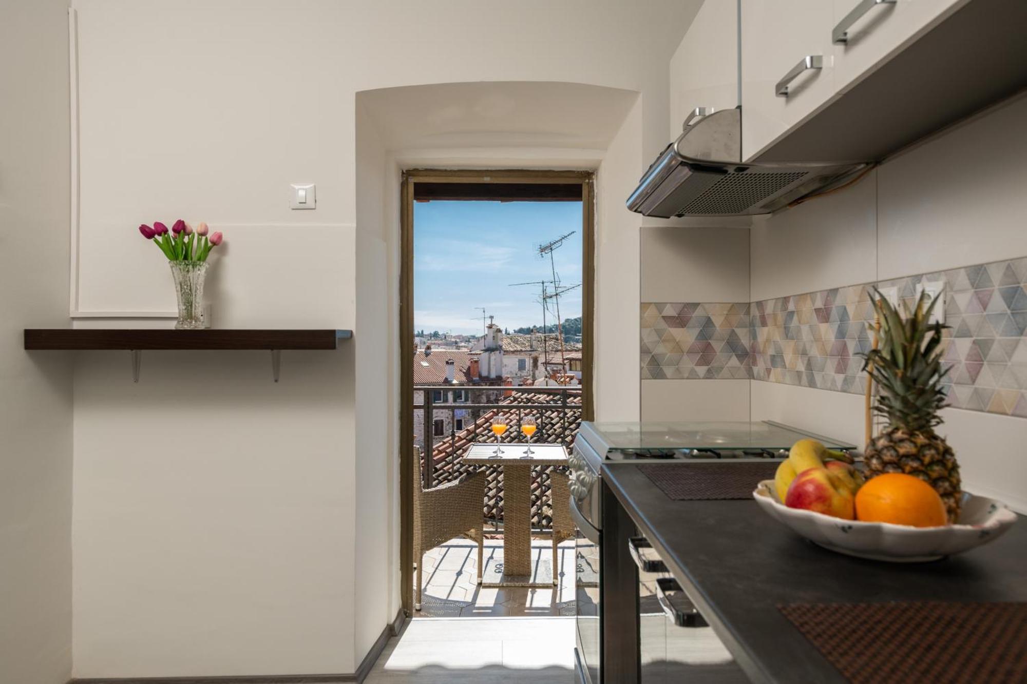 Apartment Gioia Rovigno Esterno foto