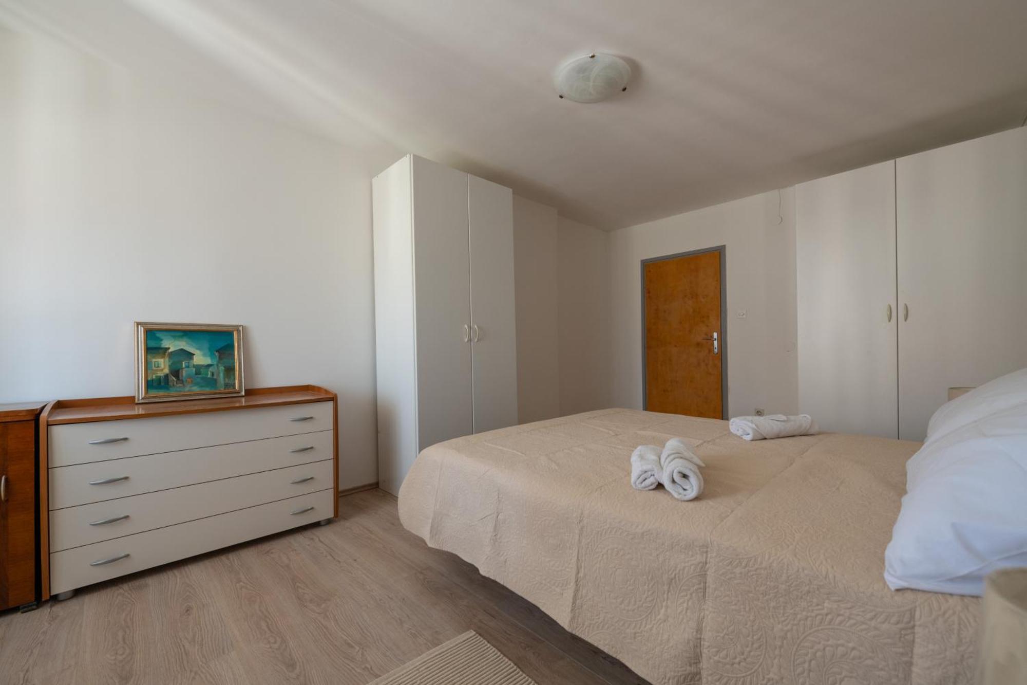 Apartment Gioia Rovigno Esterno foto